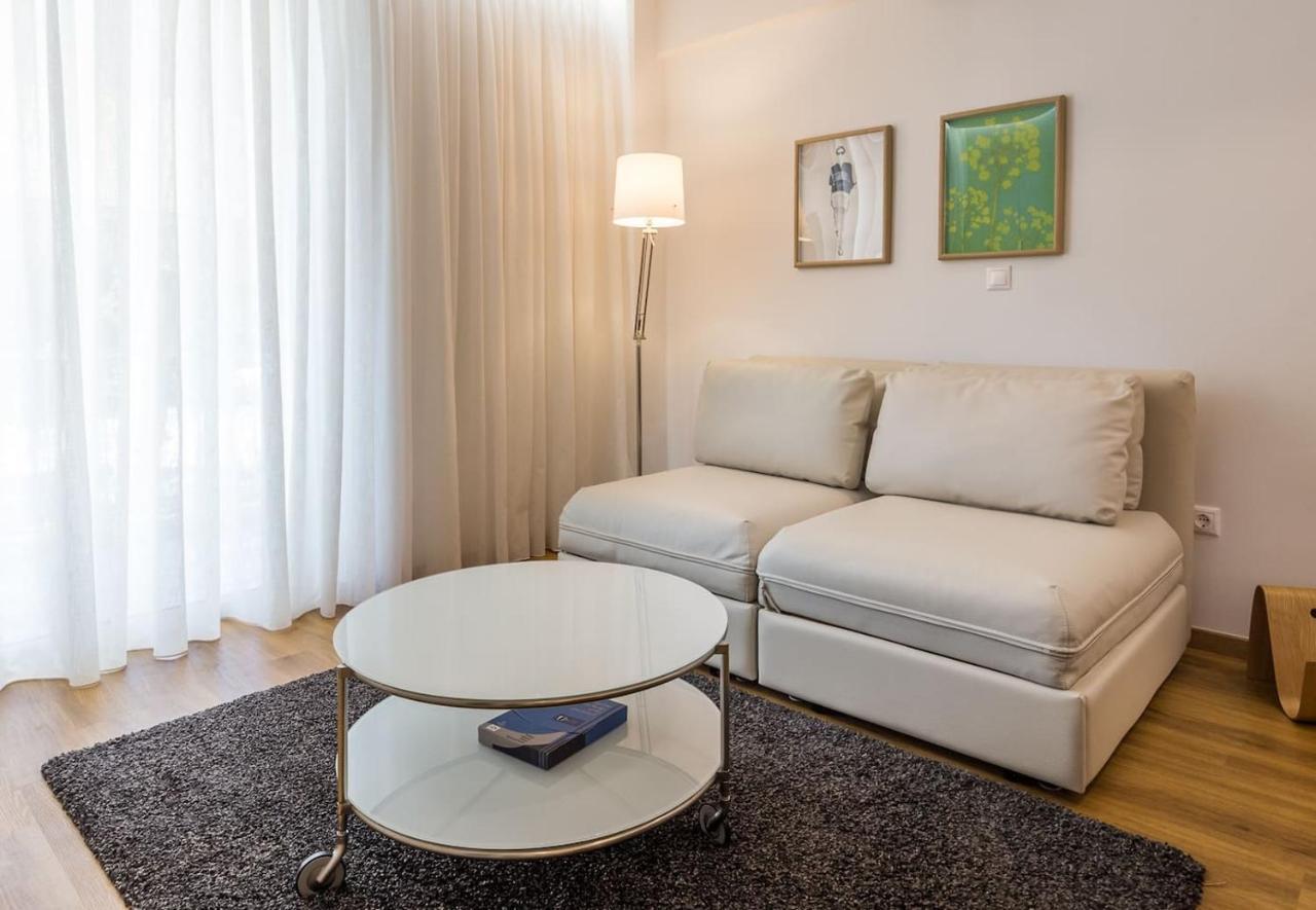 Elegant Apartment W Great Balcony In Vouliagmeni Athens Luaran gambar